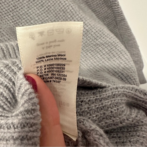 Wilfred Free Aritzia *Grey Isabelli Crewneck Waffle Sweater Size Small Woman’s - Picture 9 of 11